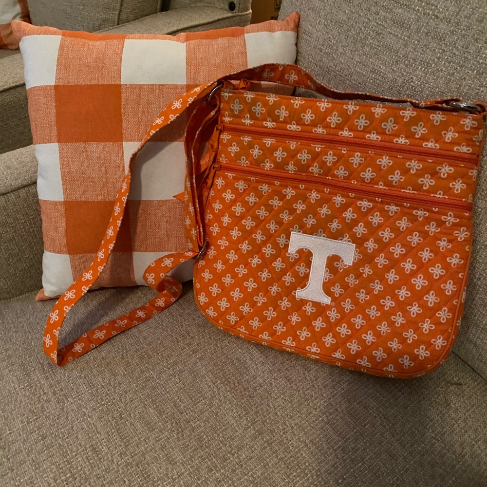 Vera Bradley UT Crossbody